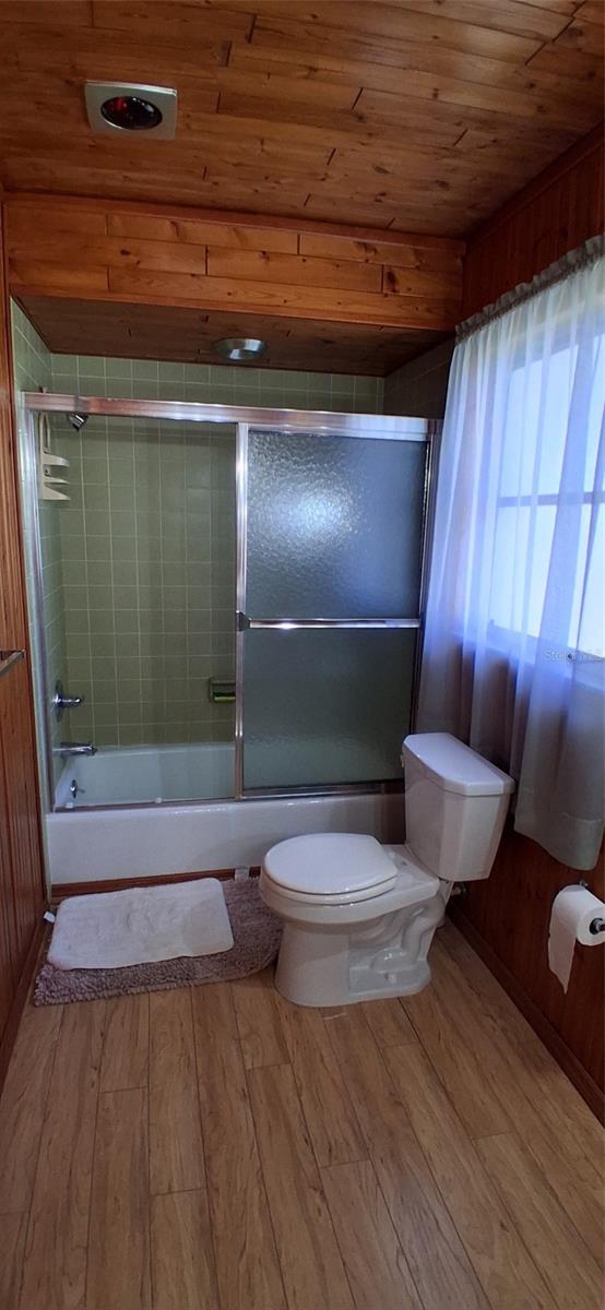 Image 34 of 34 For 441 Rubens Drive E