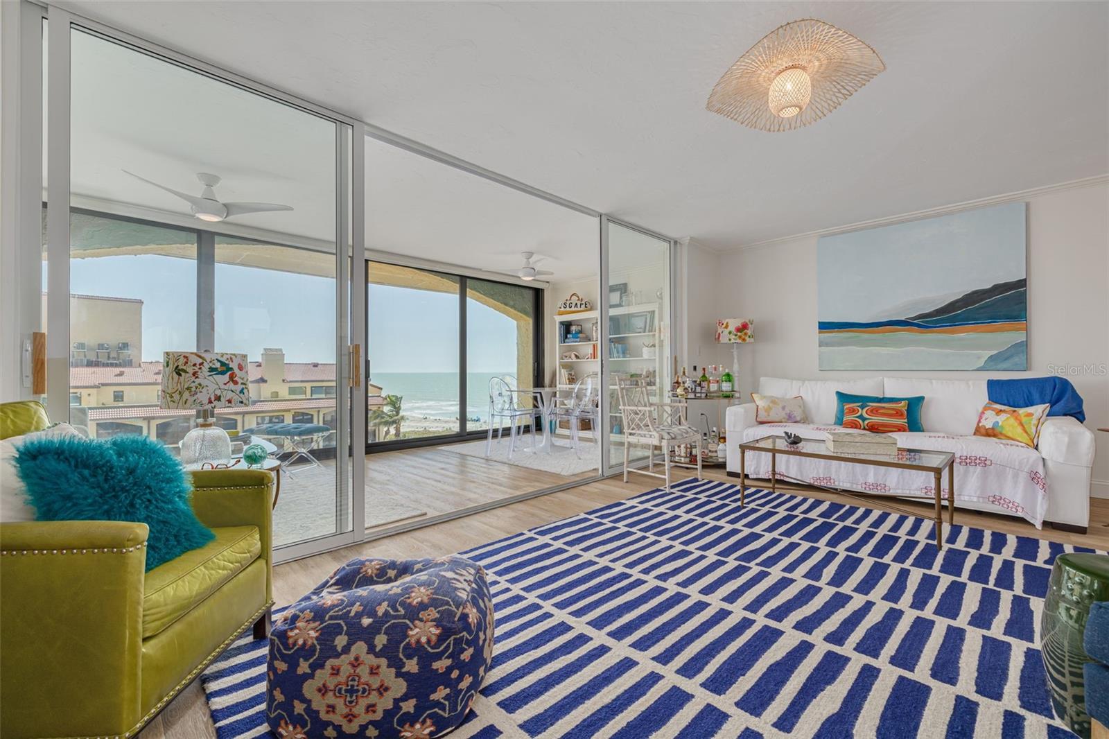 Image 12 of 69 For 8710 Midnight Pass Road 501b