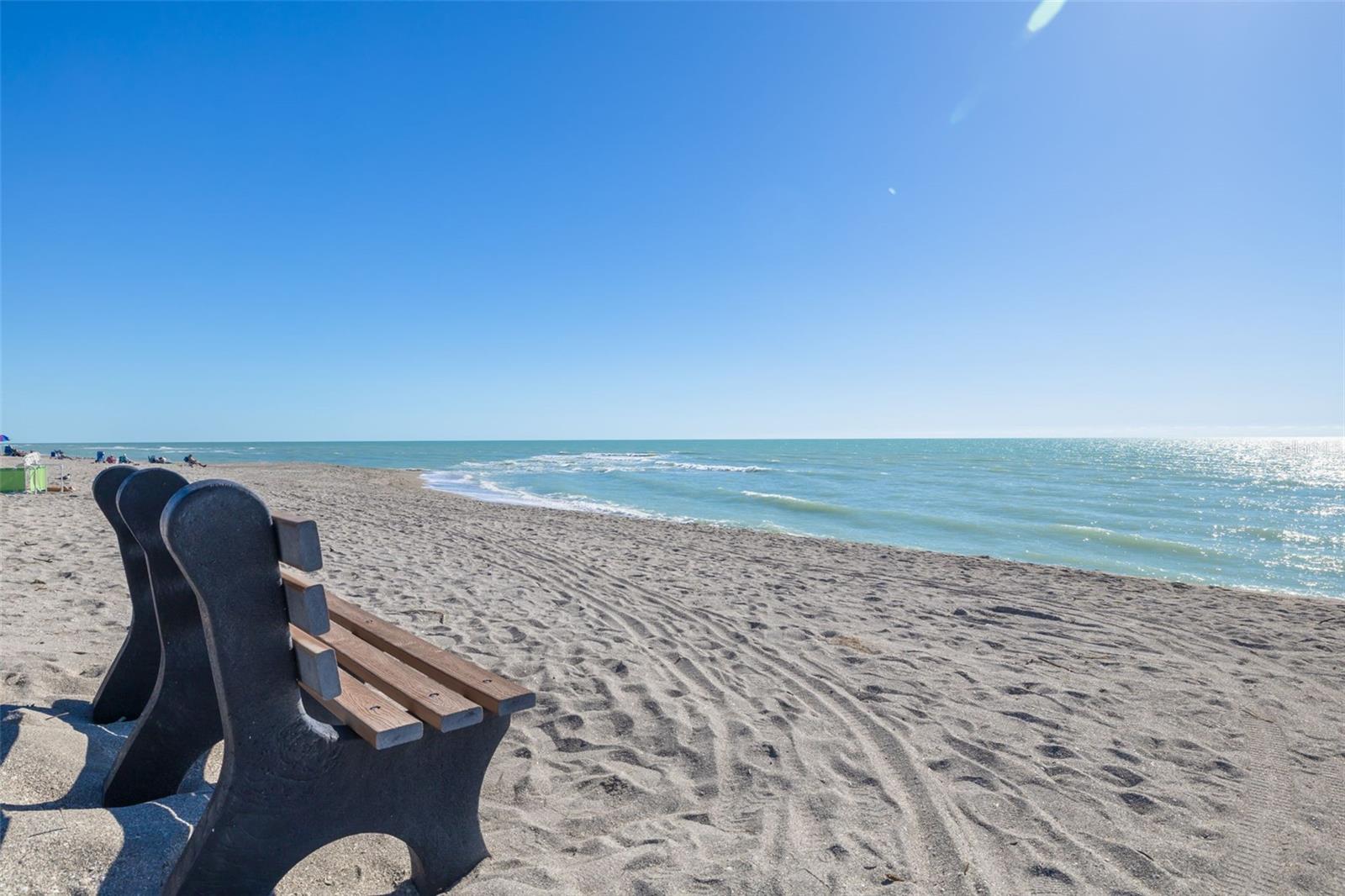 Image 34 of 69 For 8710 Midnight Pass Road 501b