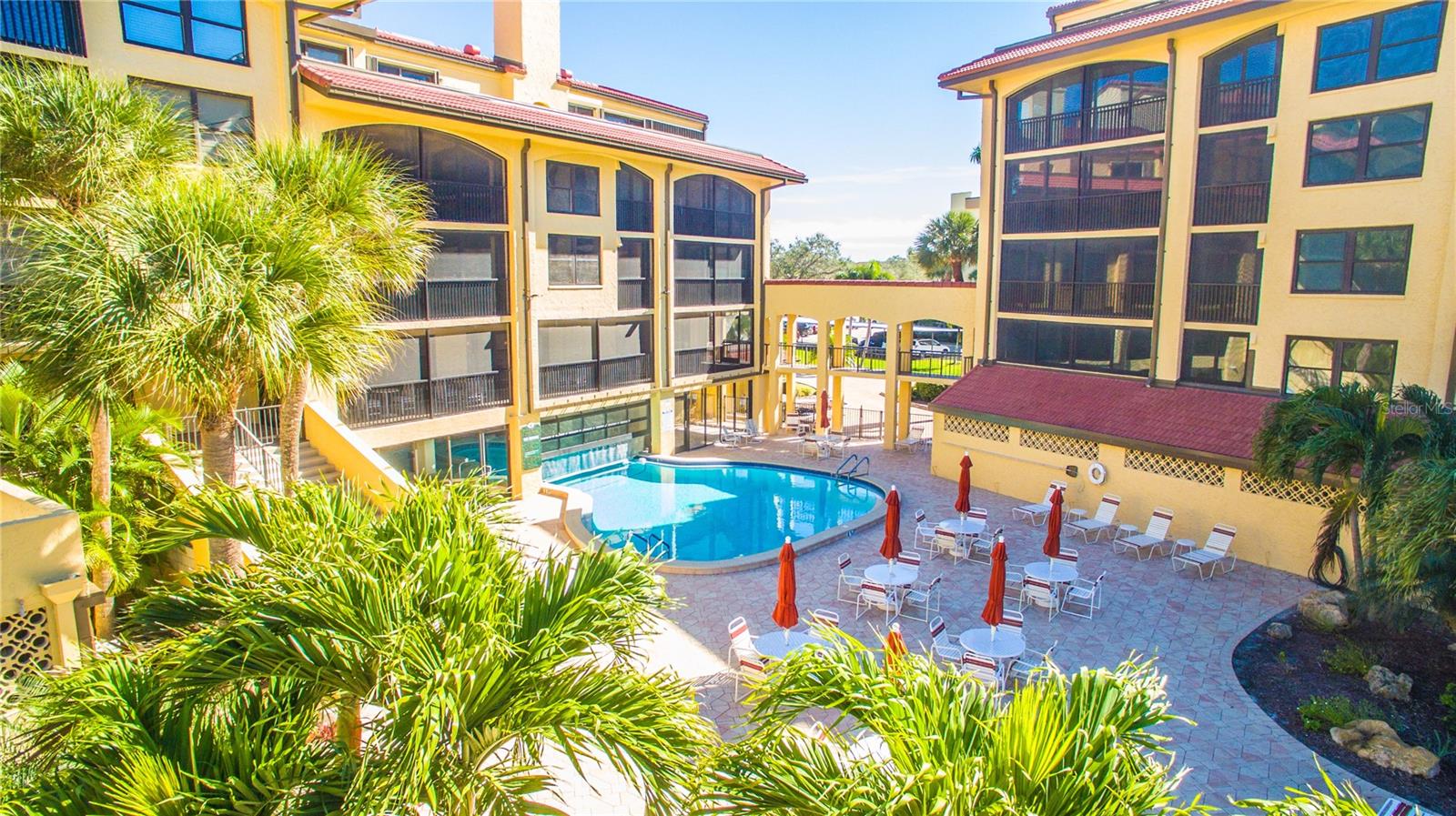 Image 4 of 69 For 8710 Midnight Pass Road 501b