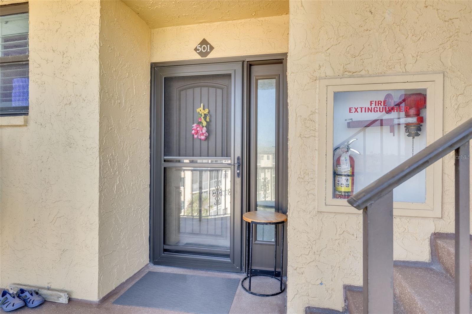 Image 5 of 69 For 8710 Midnight Pass Road 501b