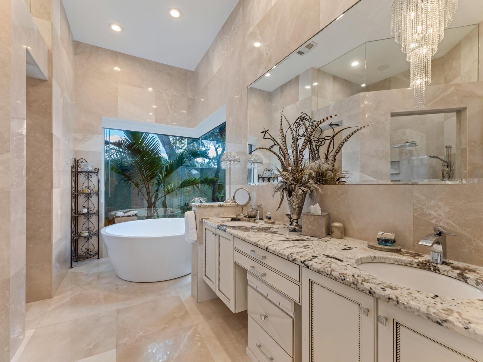 Image 17 of 54 For 8687 Woodbriar Drive