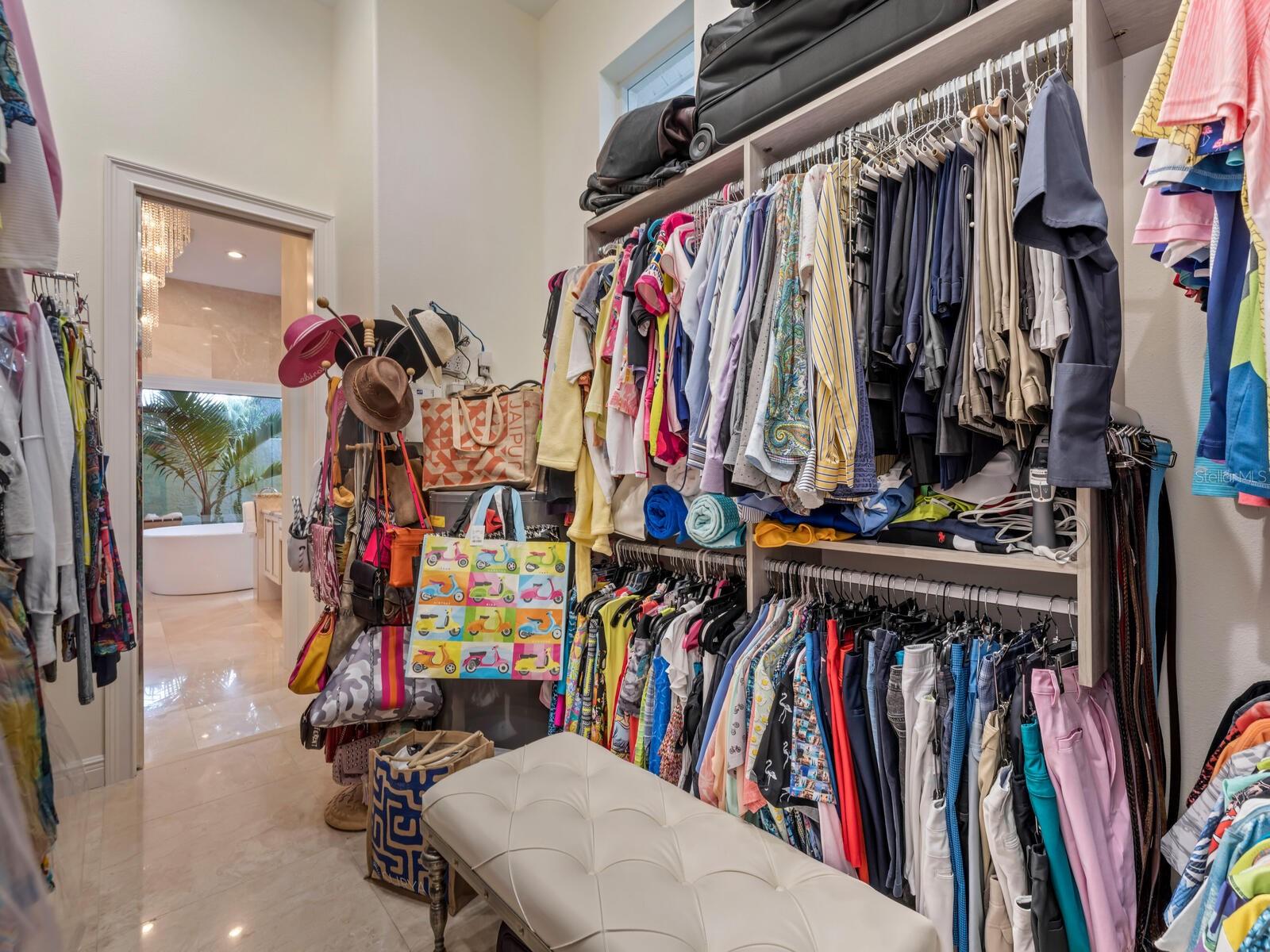 Image 25 of 54 For 8687 Woodbriar Drive