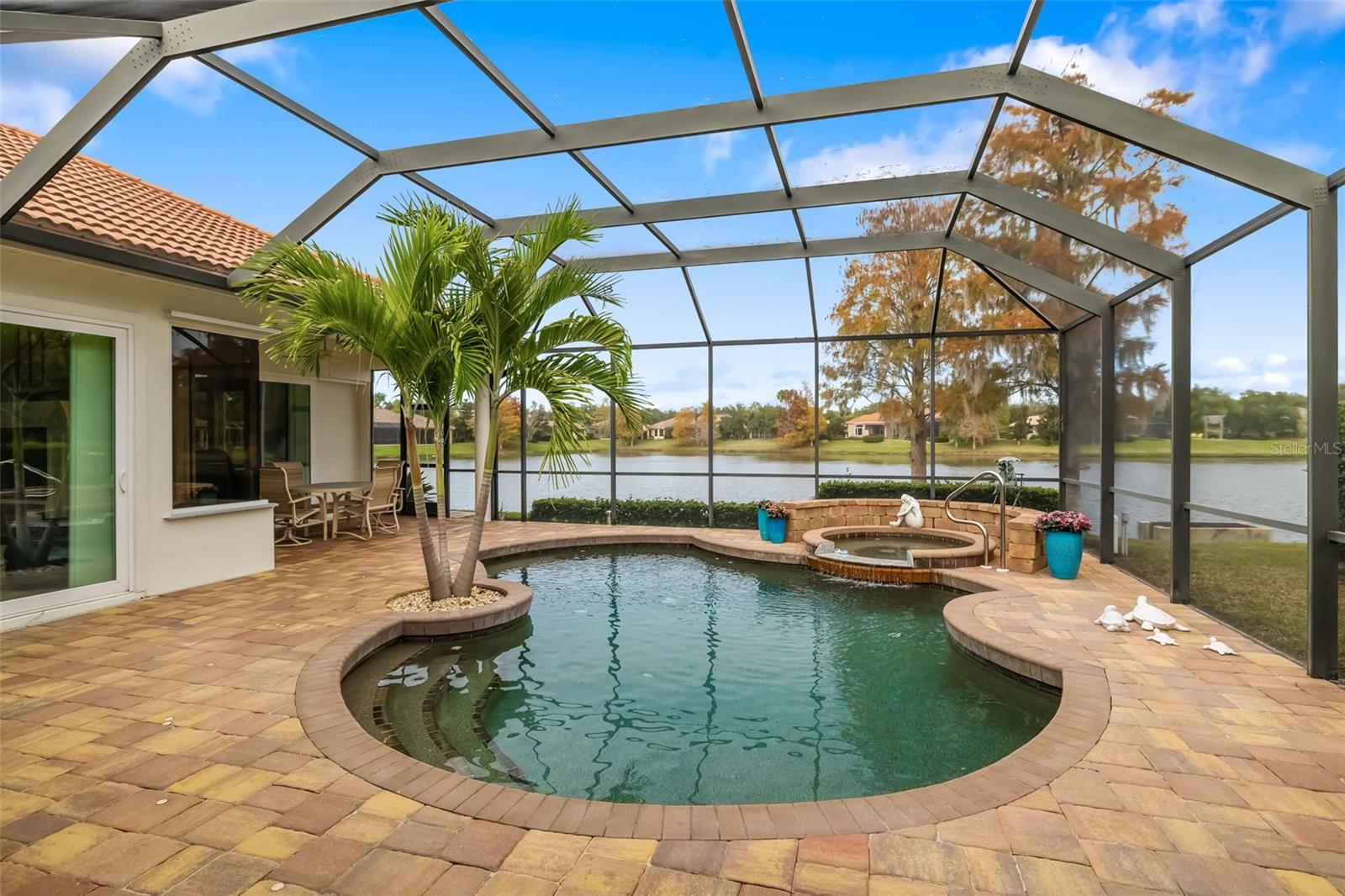 Image 12 of 90 For 11528 Savannah Lakes Drive