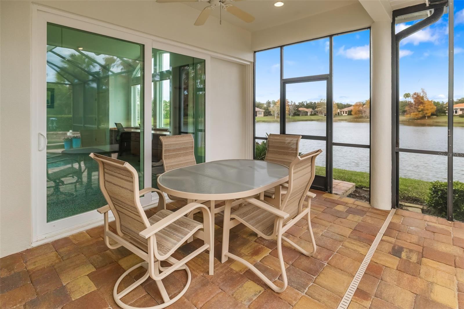 Image 15 of 90 For 11528 Savannah Lakes Drive