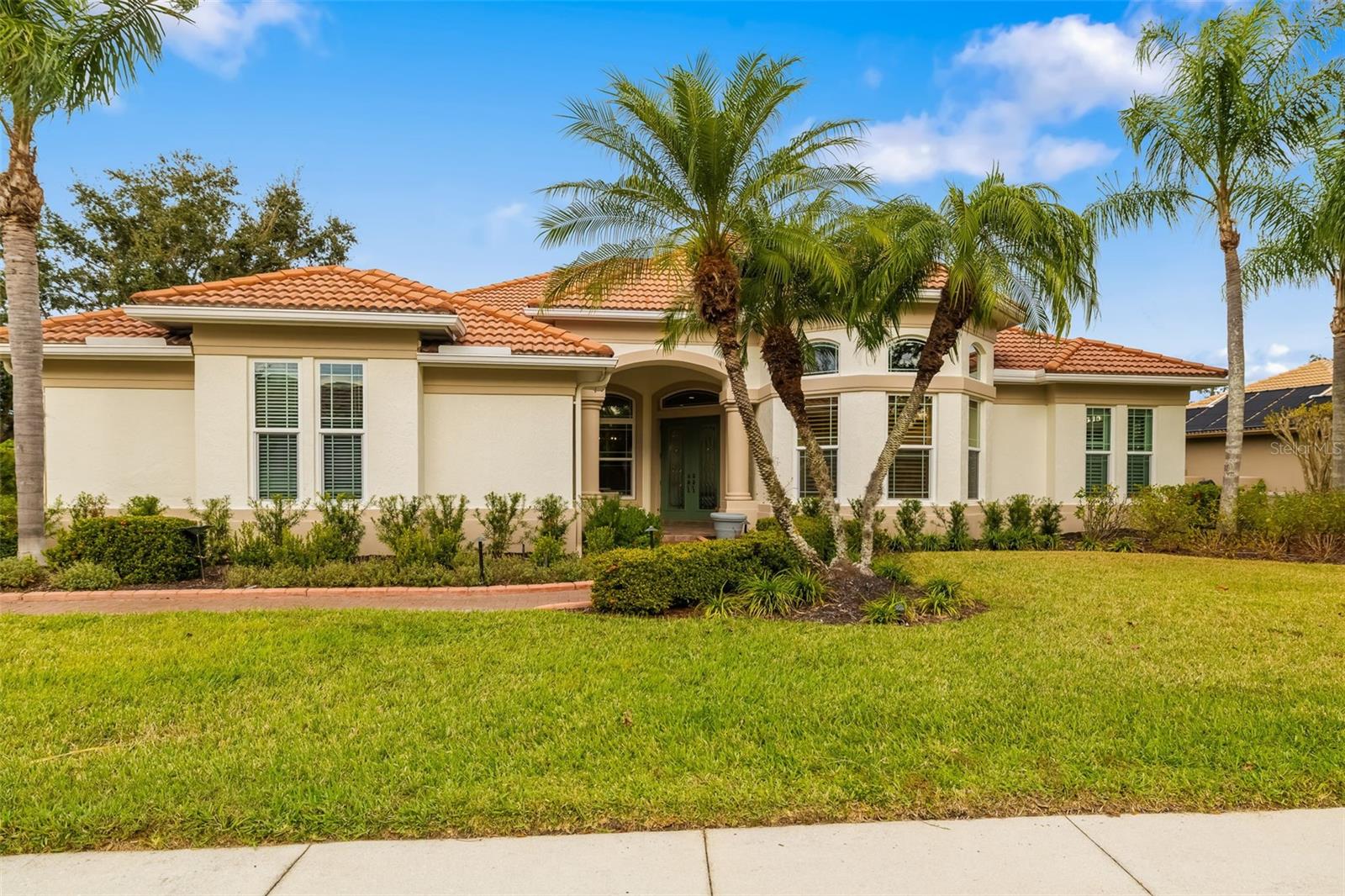 Image 5 of 90 For 11528 Savannah Lakes Drive