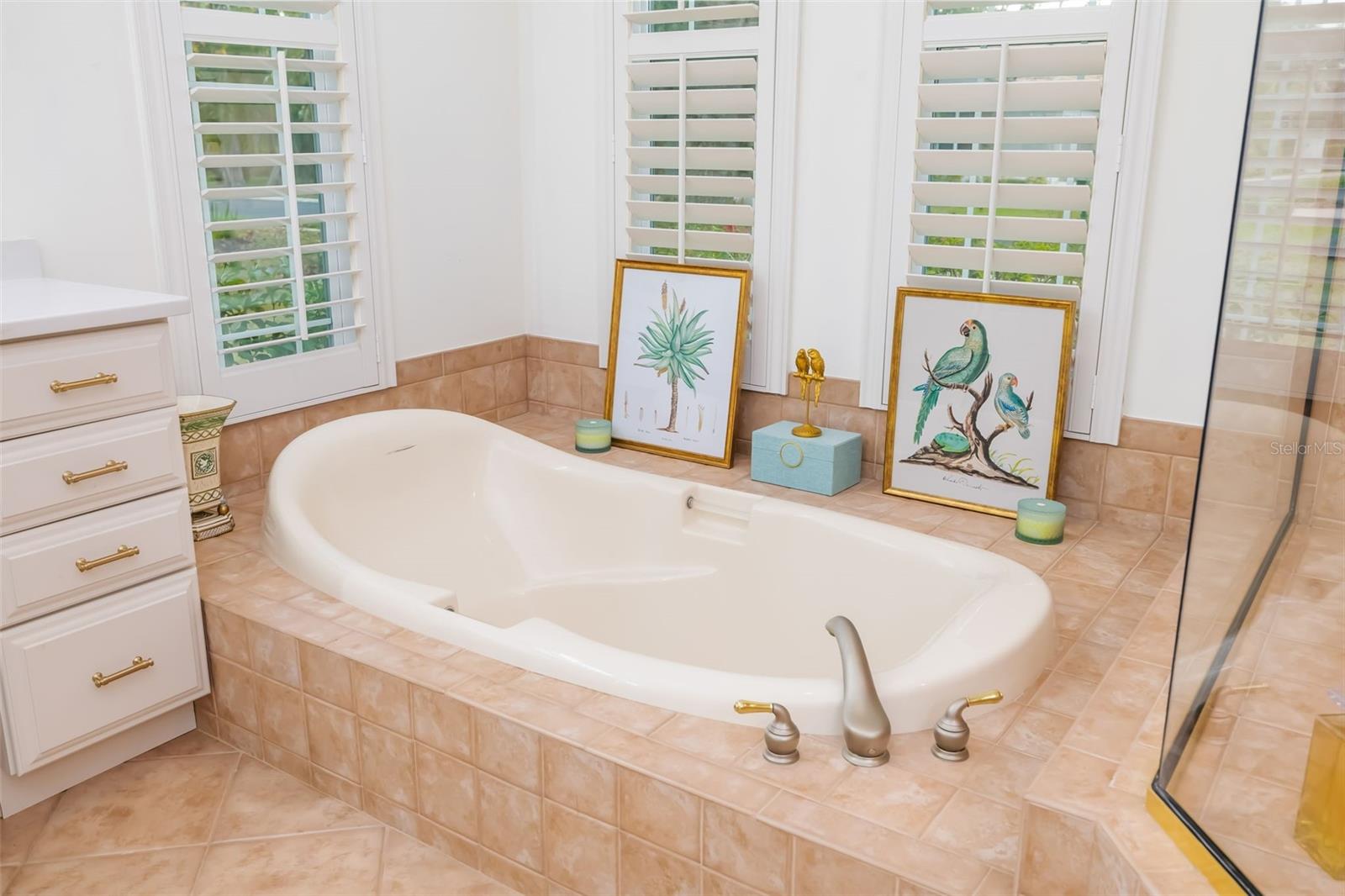 Image 53 of 90 For 11528 Savannah Lakes Drive