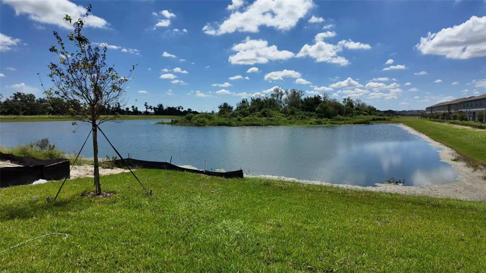 Image 4 of 11 For 8629 Salty Sands Street Street