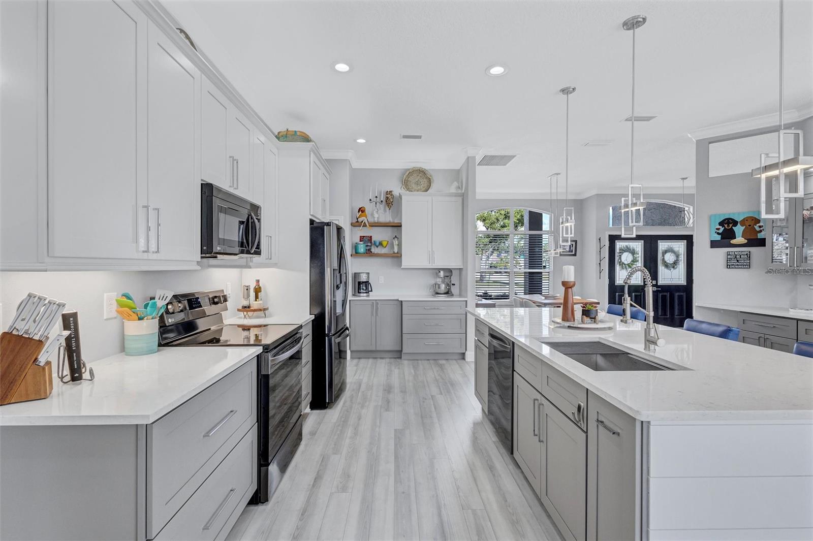 Image 17 of 65 For 8409 29th Street S