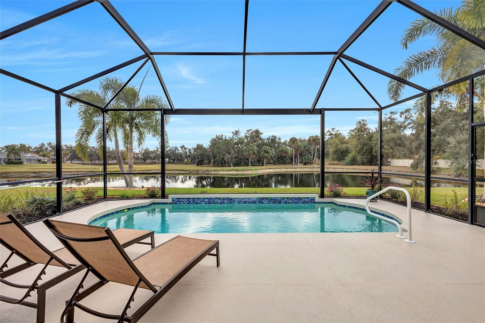 Image 5 of 65 For 8409 29th Street S