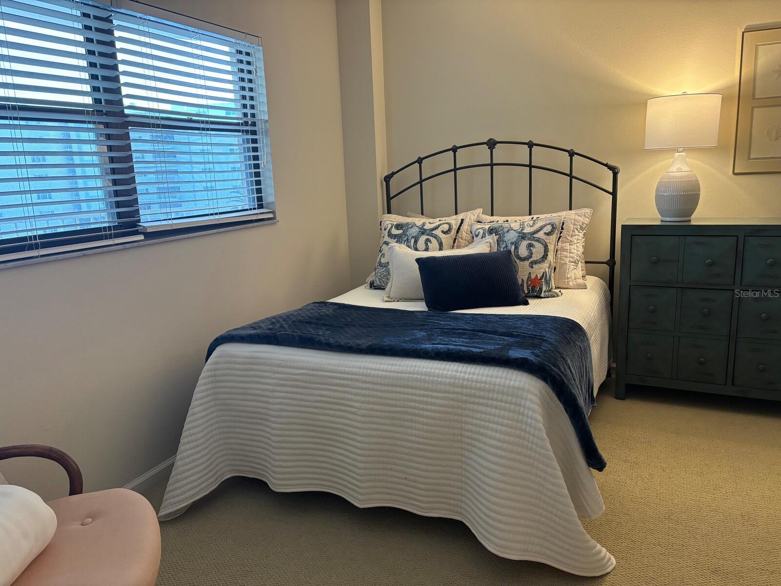 Image 30 of 62 For 5790 Midnight Pass Road 510