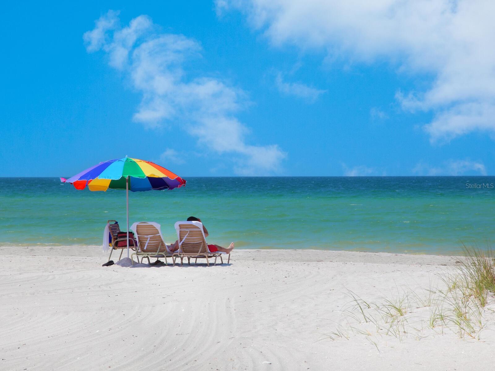 Image 50 of 62 For 5790 Midnight Pass Road 510