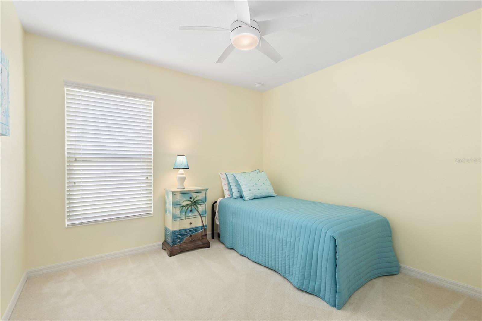 Image 12 of 37 For 12642 Shimmering Oak Circle