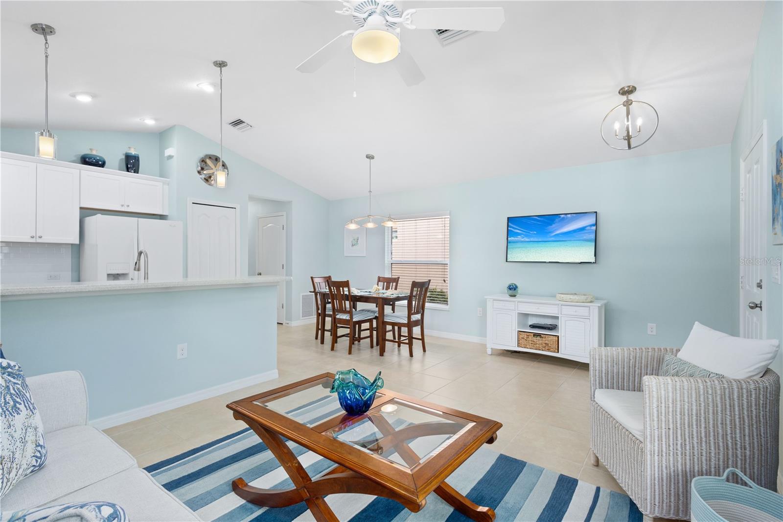 Image 5 of 37 For 12642 Shimmering Oak Circle