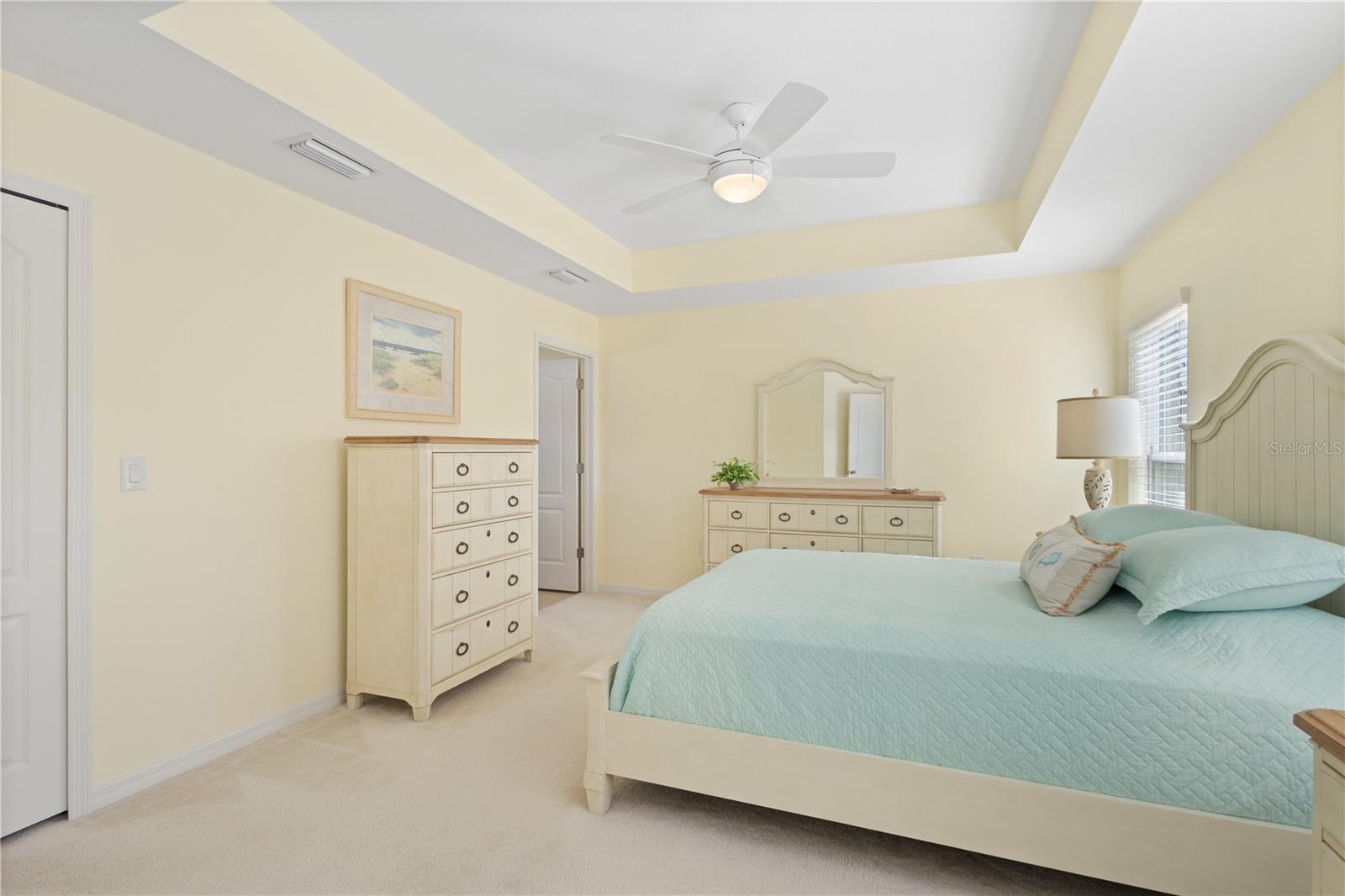 Image 9 of 37 For 12642 Shimmering Oak Circle