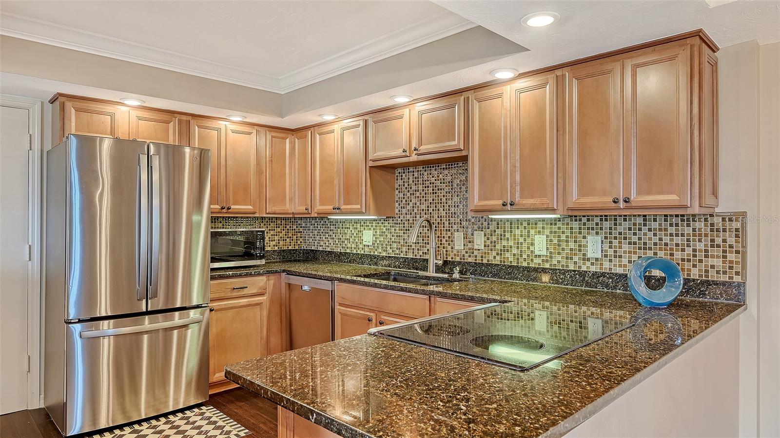 Image 15 of 48 For 1 Benjamin Franklin Drive 55