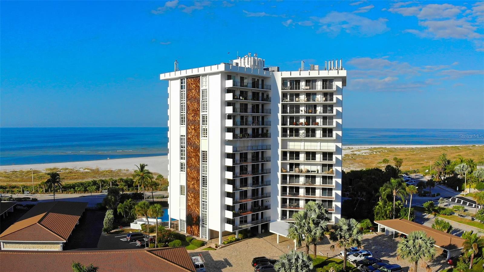 Image 2 of 48 For 1 Benjamin Franklin Drive 55