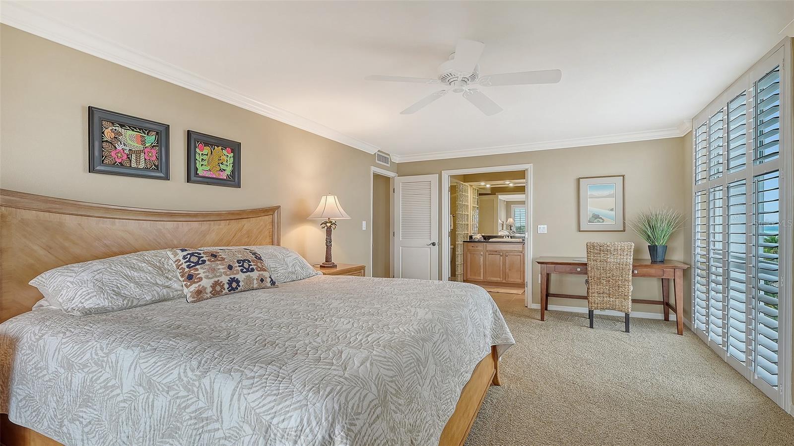 Image 21 of 48 For 1 Benjamin Franklin Drive 55