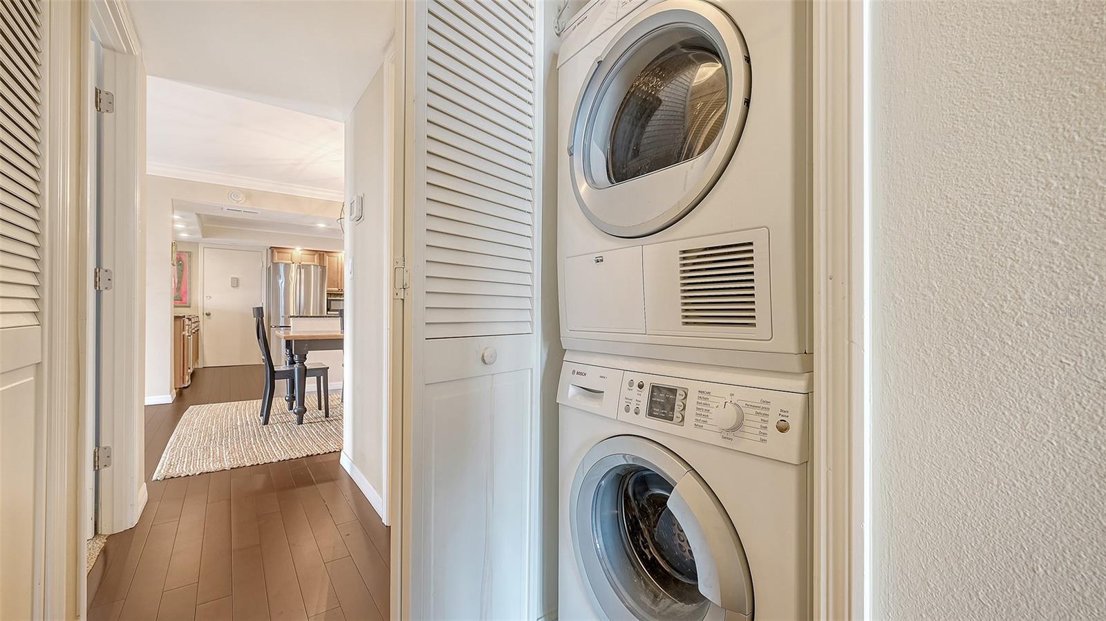 Image 26 of 48 For 1 Benjamin Franklin Drive 55