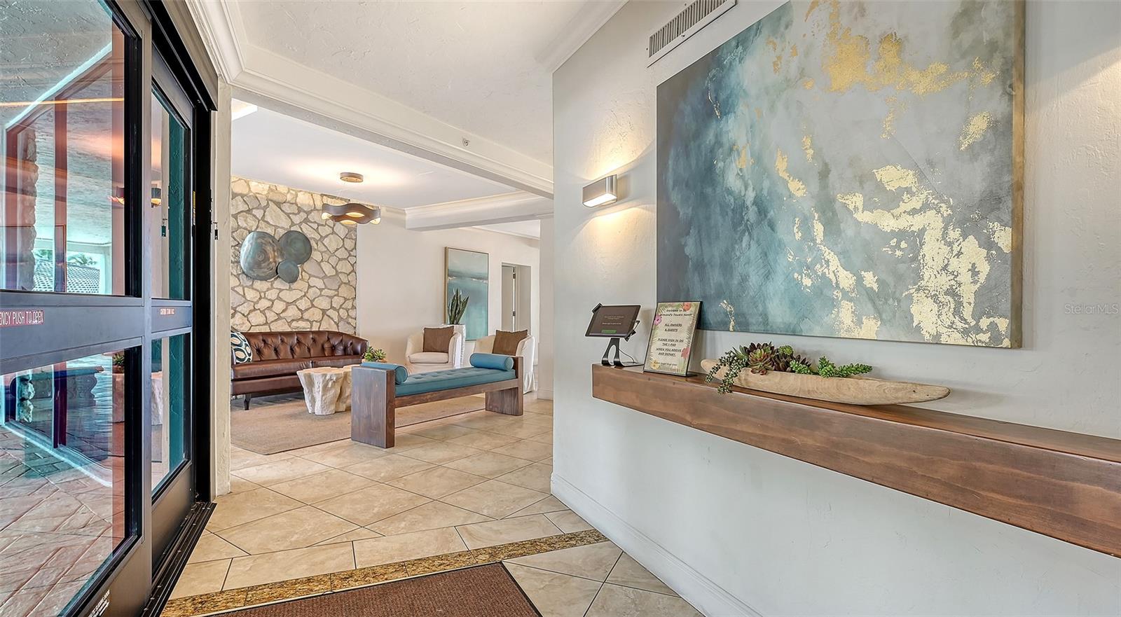 Image 32 of 48 For 1 Benjamin Franklin Drive 55