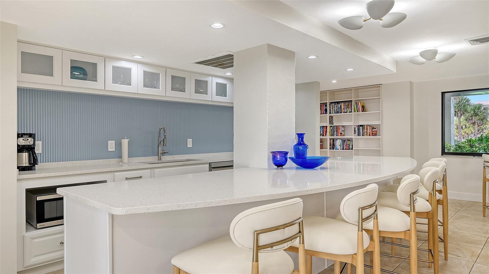 Image 36 of 48 For 1 Benjamin Franklin Drive 55