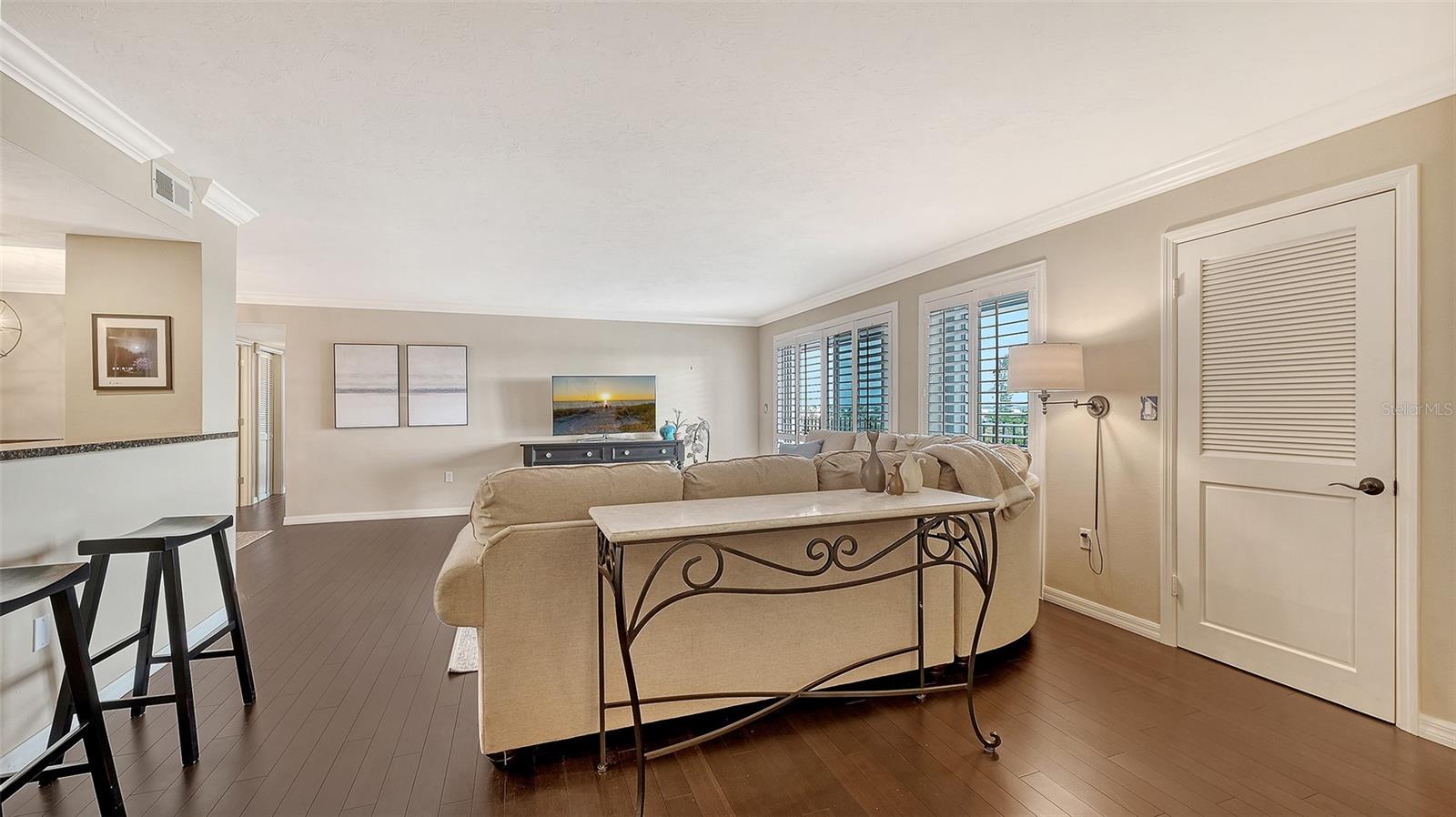 Image 4 of 48 For 1 Benjamin Franklin Drive 55