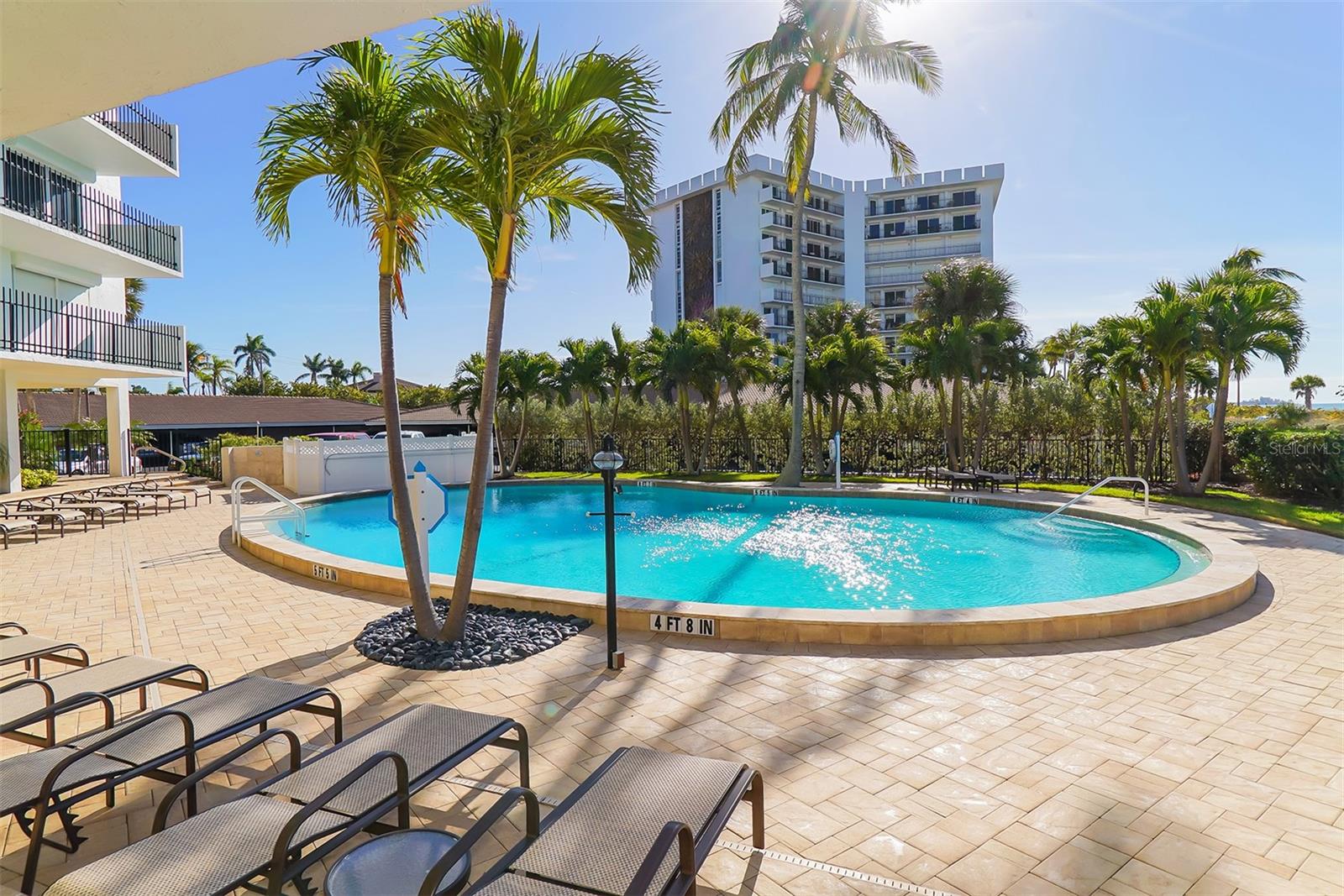 Image 43 of 48 For 1 Benjamin Franklin Drive 55