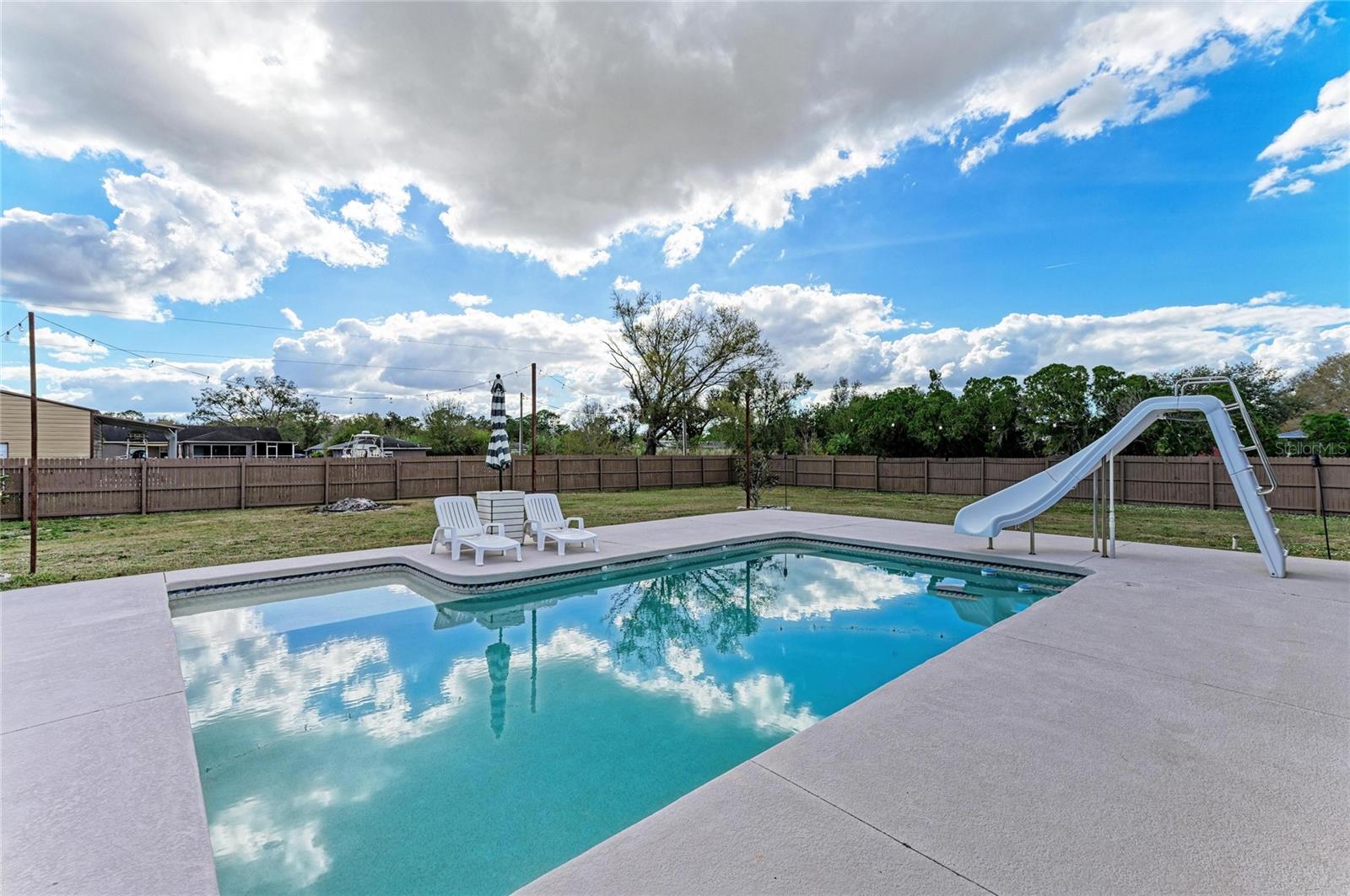 Image 35 of 54 For 22120 26th Avenue E