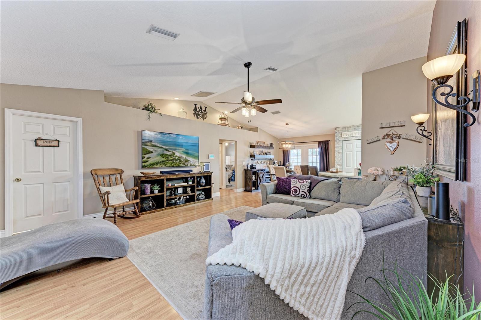 Image 7 of 54 For 22120 26th Avenue E