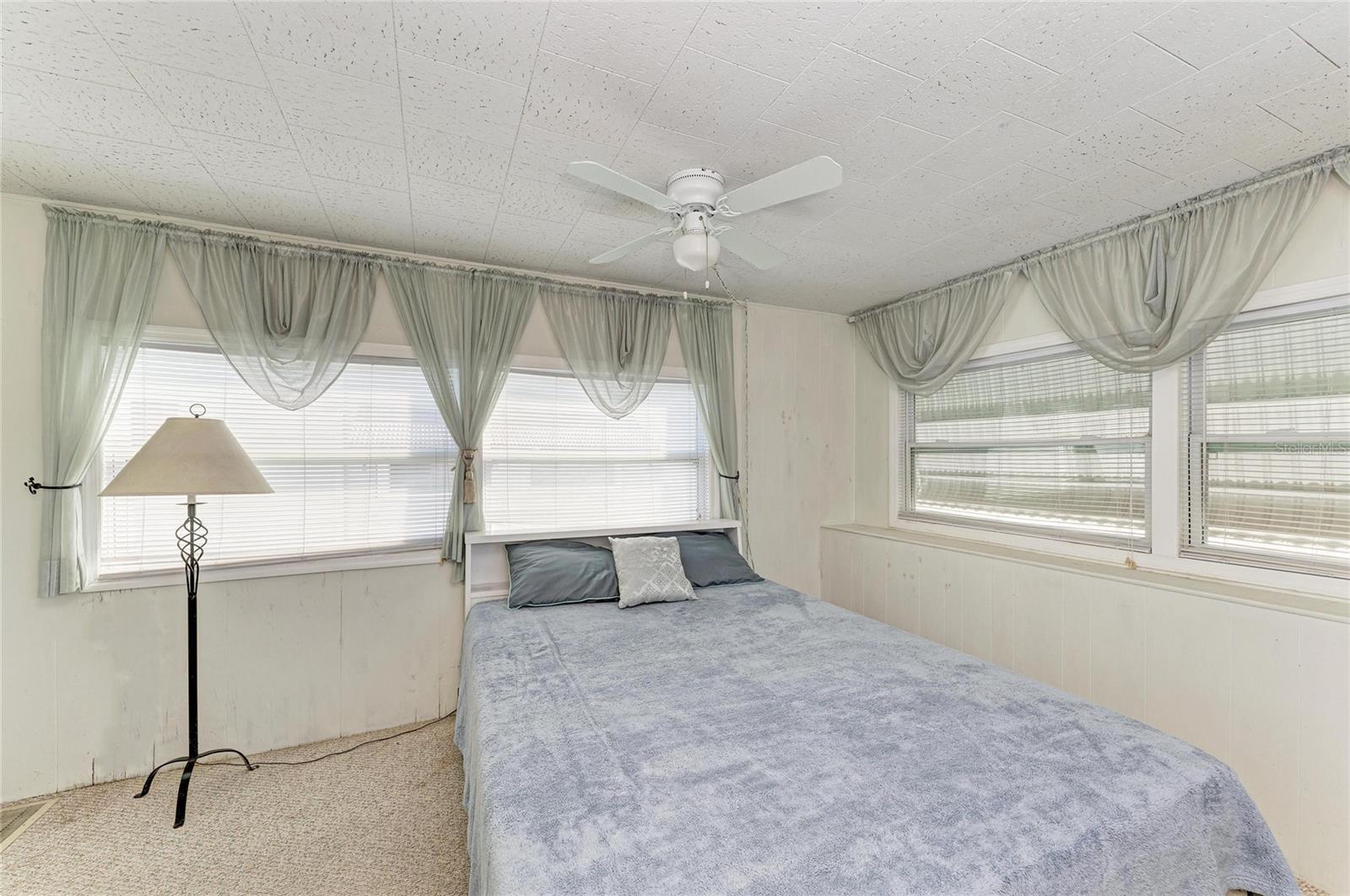 Image 14 of 31 For 415 Dublin Avenue