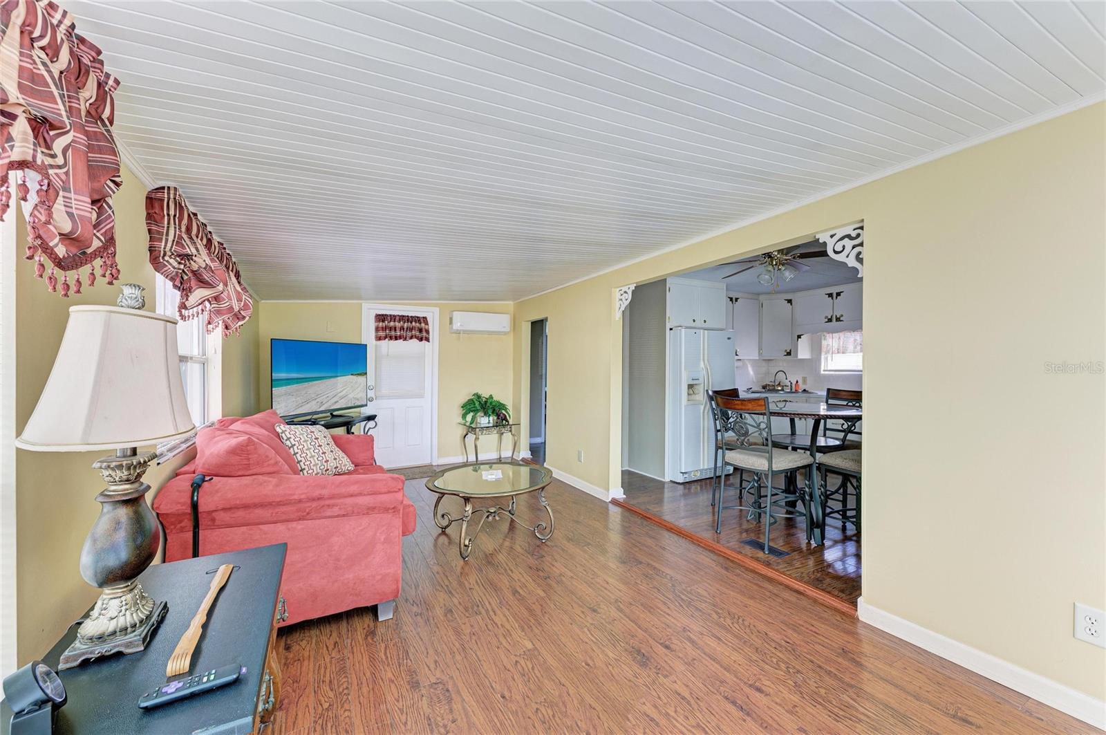 Image 5 of 31 For 415 Dublin Avenue