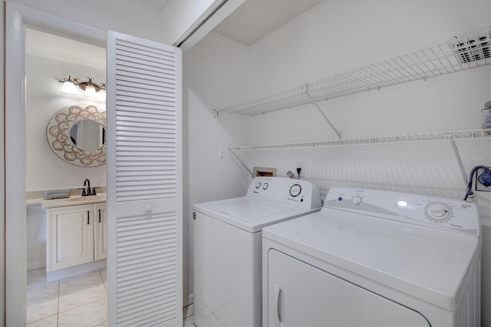 Image 23 of 50 For 5354 Myrtle Wood  50