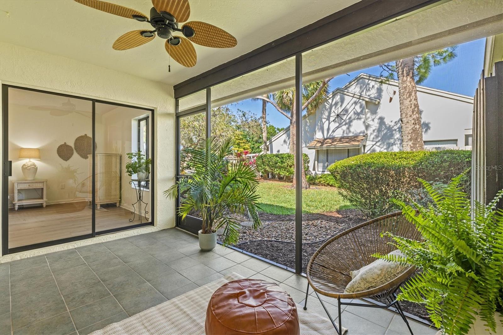 Image 26 of 50 For 5354 Myrtle Wood  50