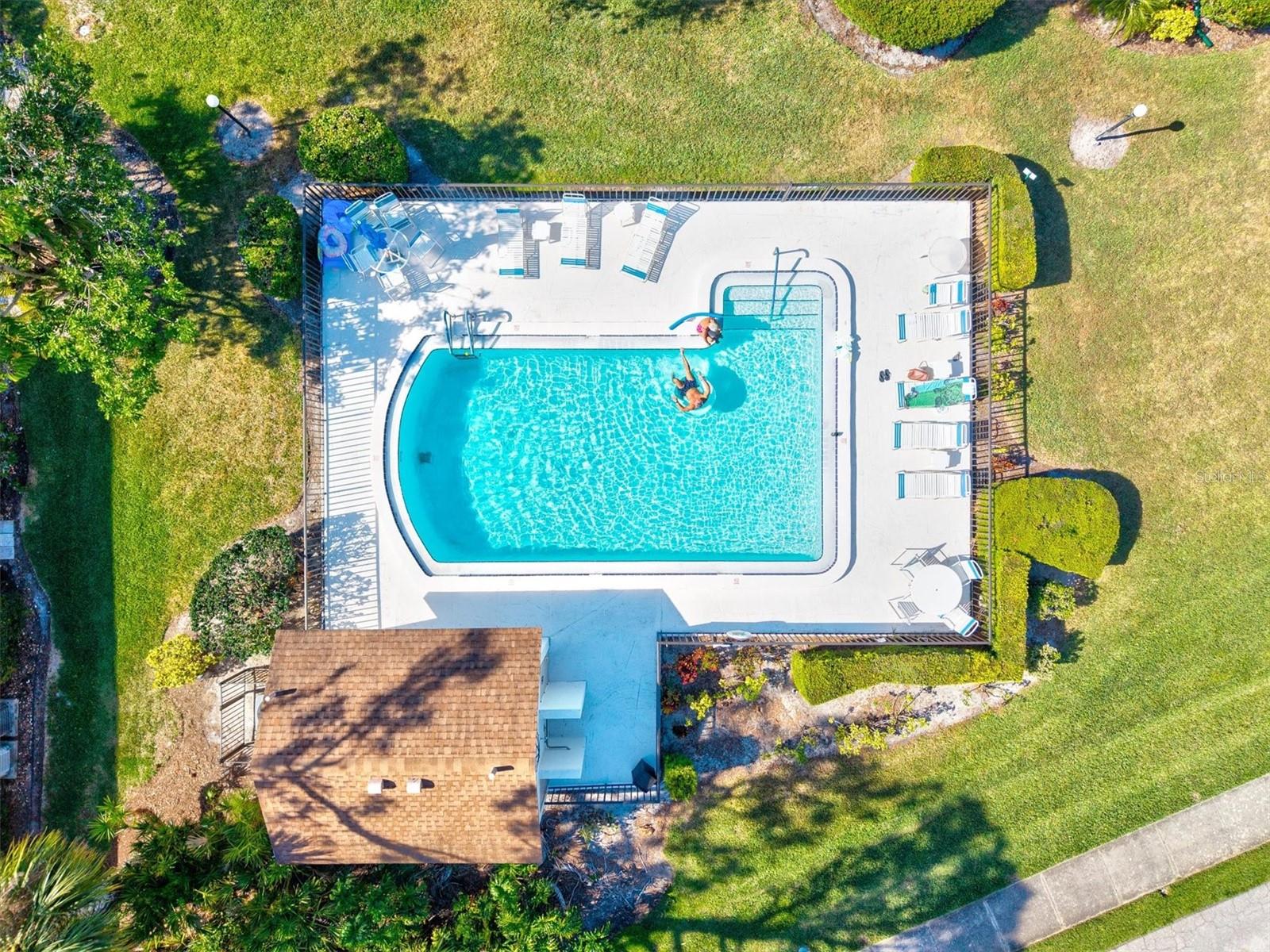 Image 33 of 50 For 5354 Myrtle Wood  50