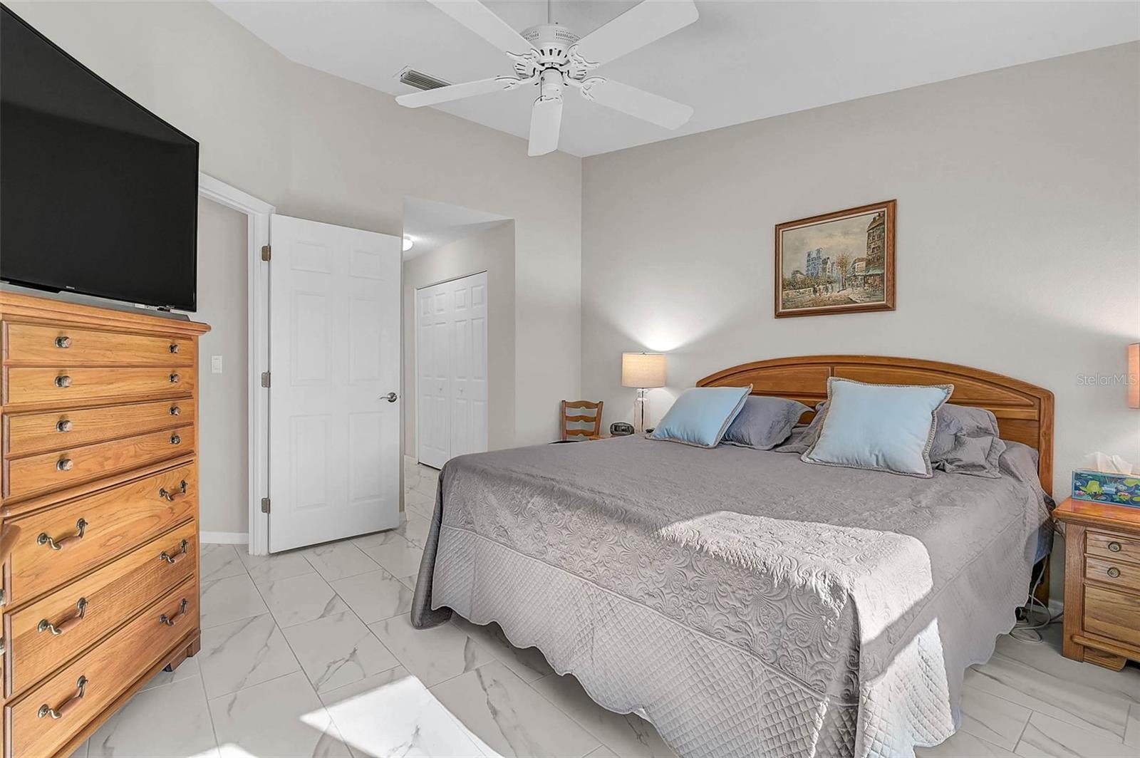 Image 20 of 40 For 1611 Fairway Oaks Drive