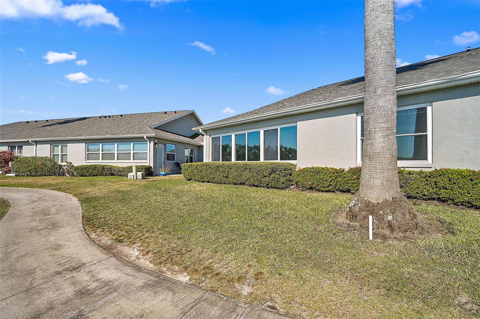 Image 27 of 40 For 1611 Fairway Oaks Drive