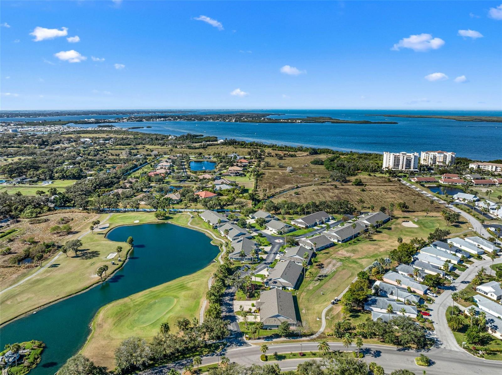 Image 39 of 40 For 1611 Fairway Oaks Drive