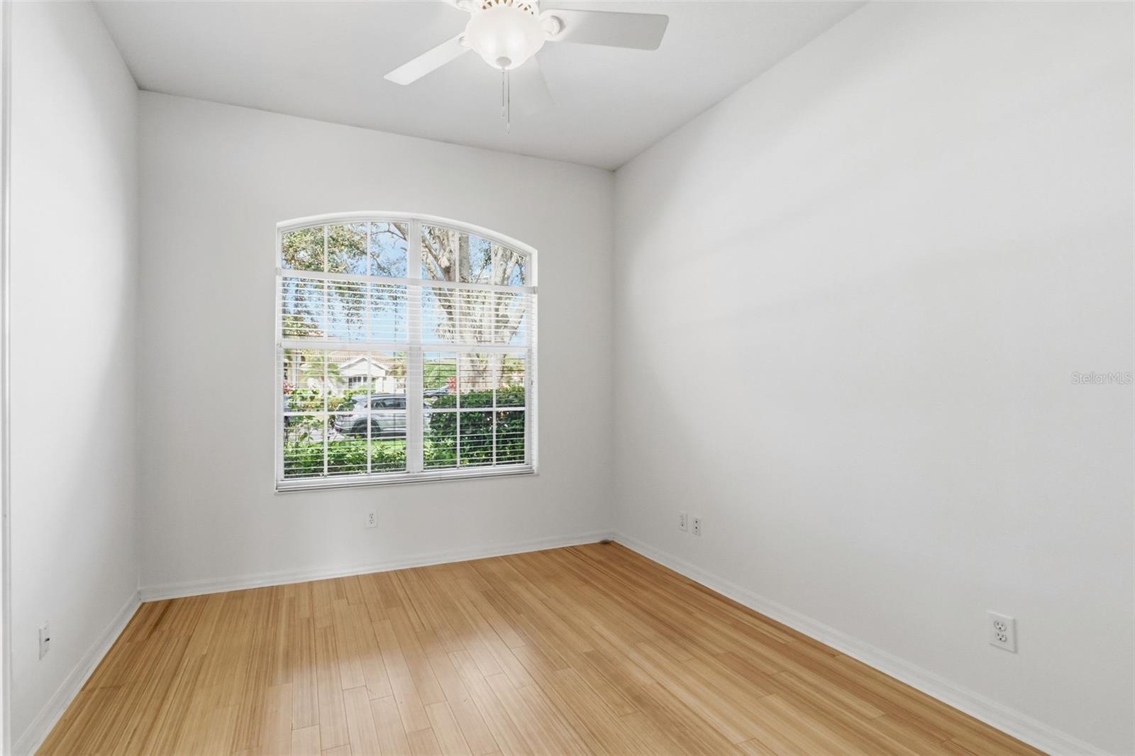 Image 11 of 66 For 4991 Cedar Oak Way