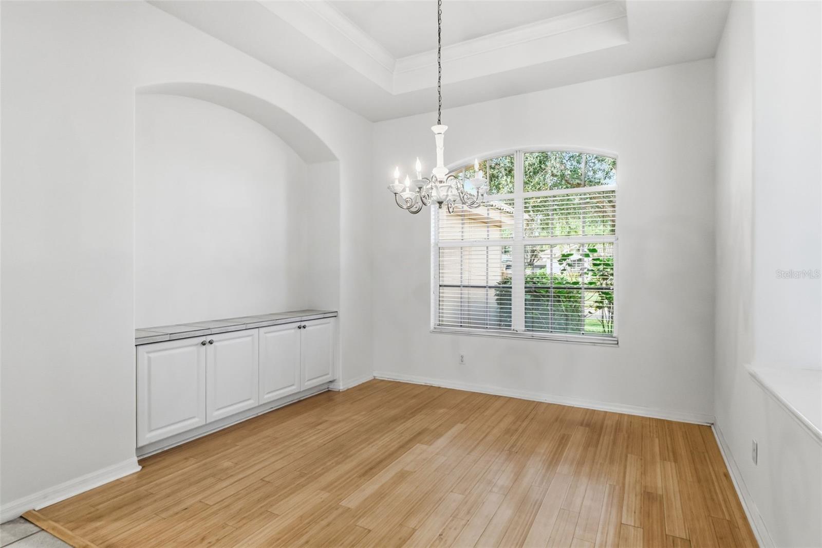 Image 15 of 66 For 4991 Cedar Oak Way