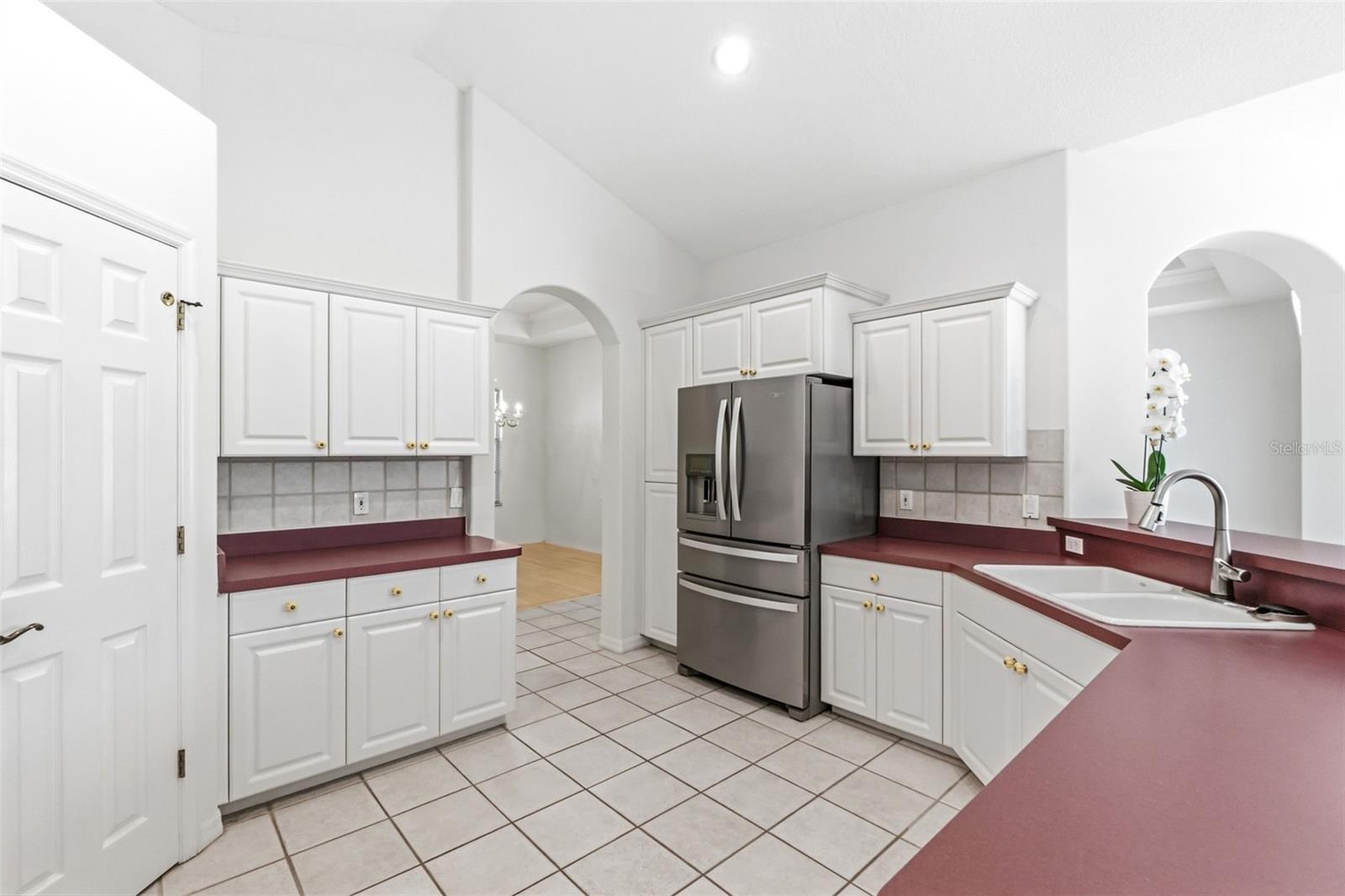 Image 25 of 66 For 4991 Cedar Oak Way