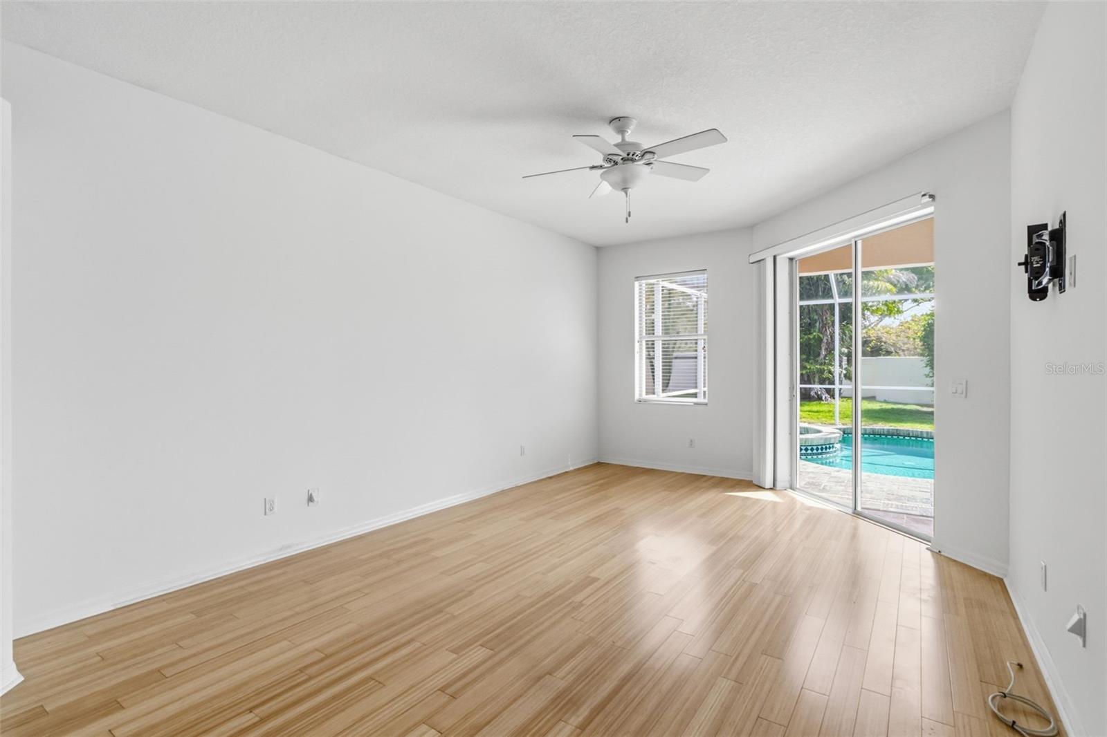 Image 43 of 66 For 4991 Cedar Oak Way