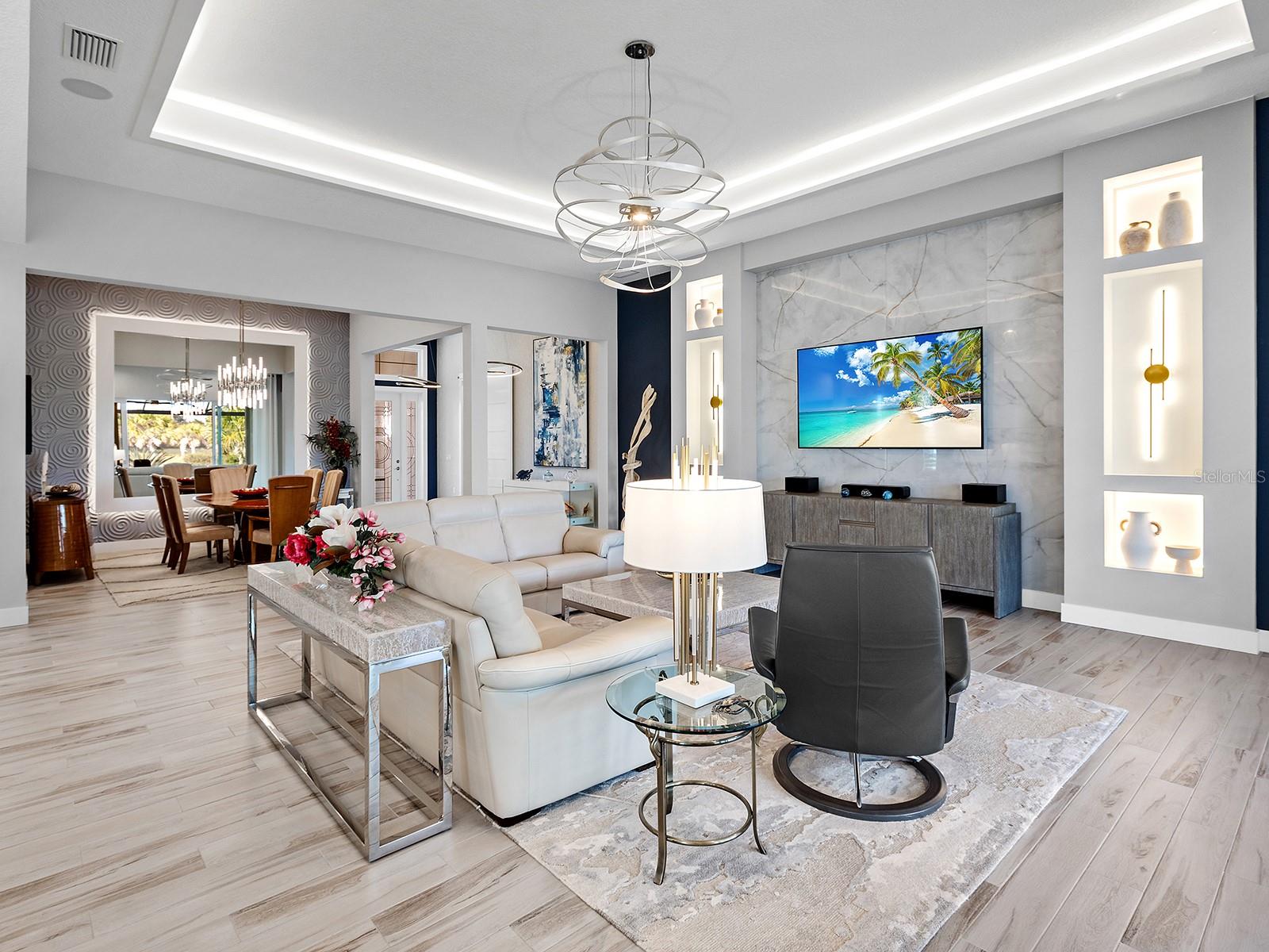 Image 12 of 91 For 8262 Grande Shores Drive