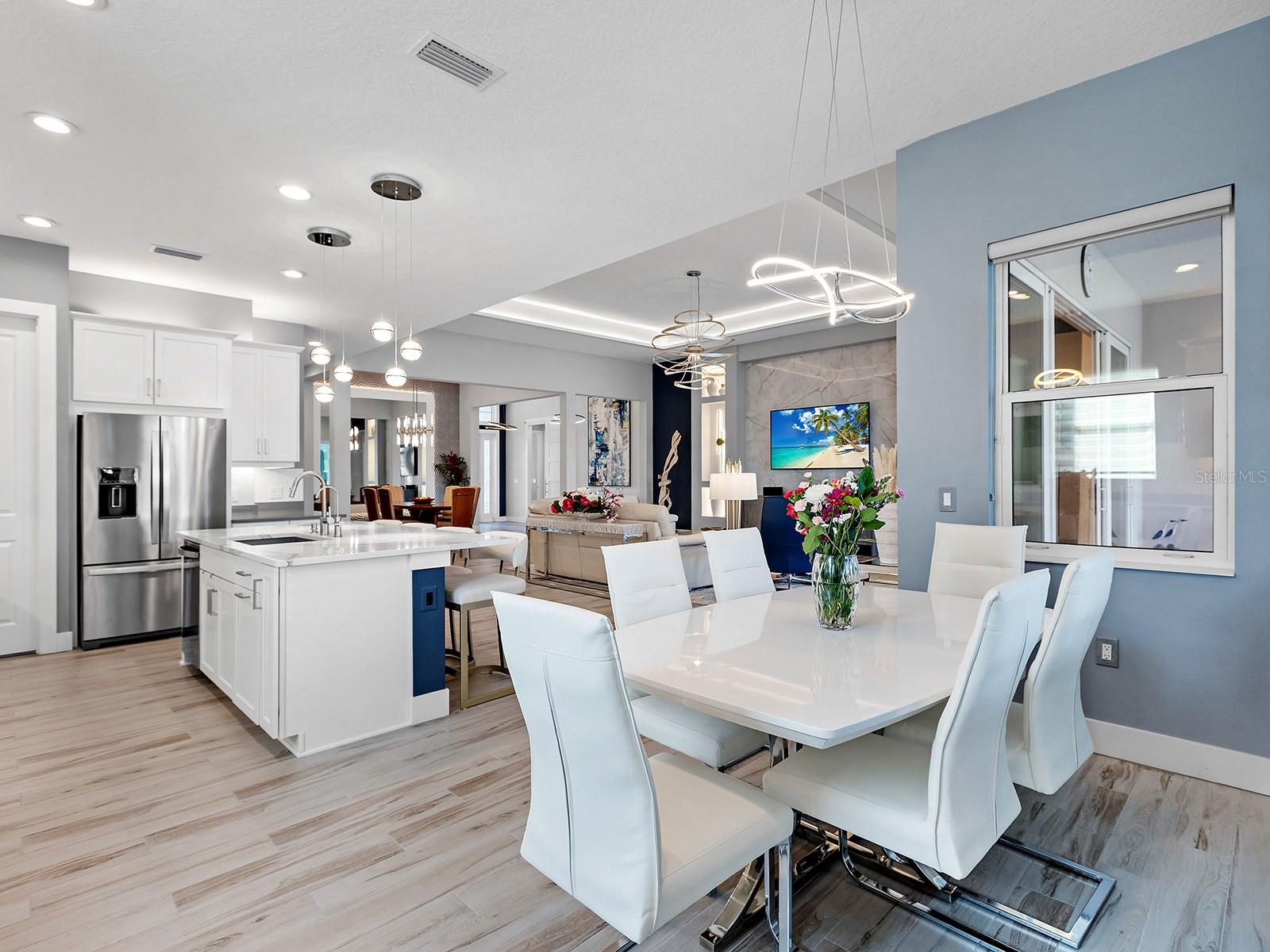 Image 26 of 91 For 8262 Grande Shores Drive