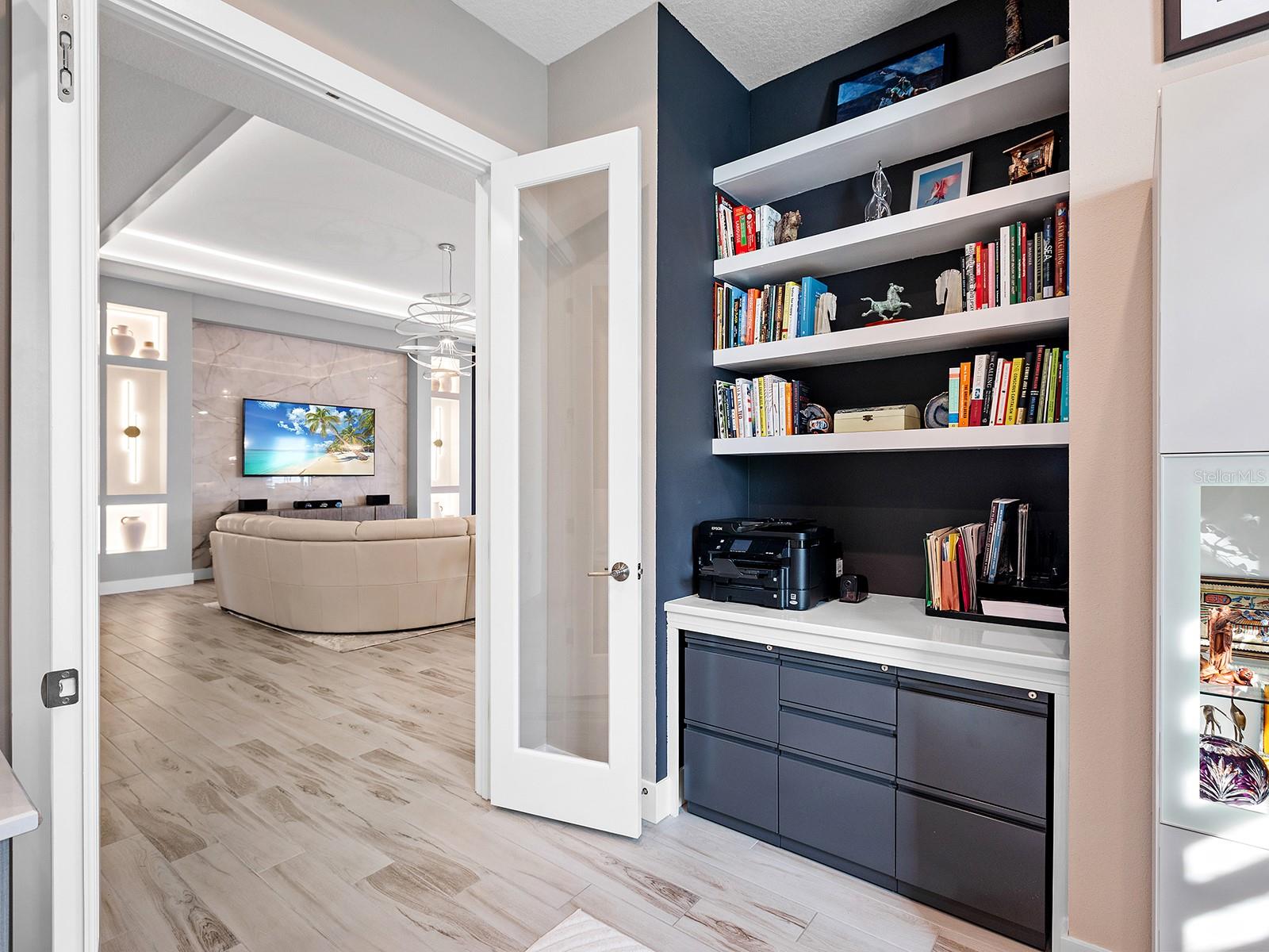 Image 31 of 91 For 8262 Grande Shores Drive