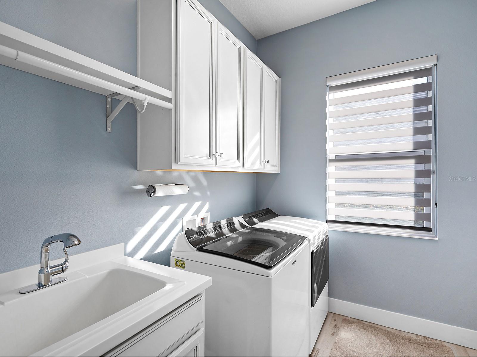 Image 44 of 91 For 8262 Grande Shores Drive