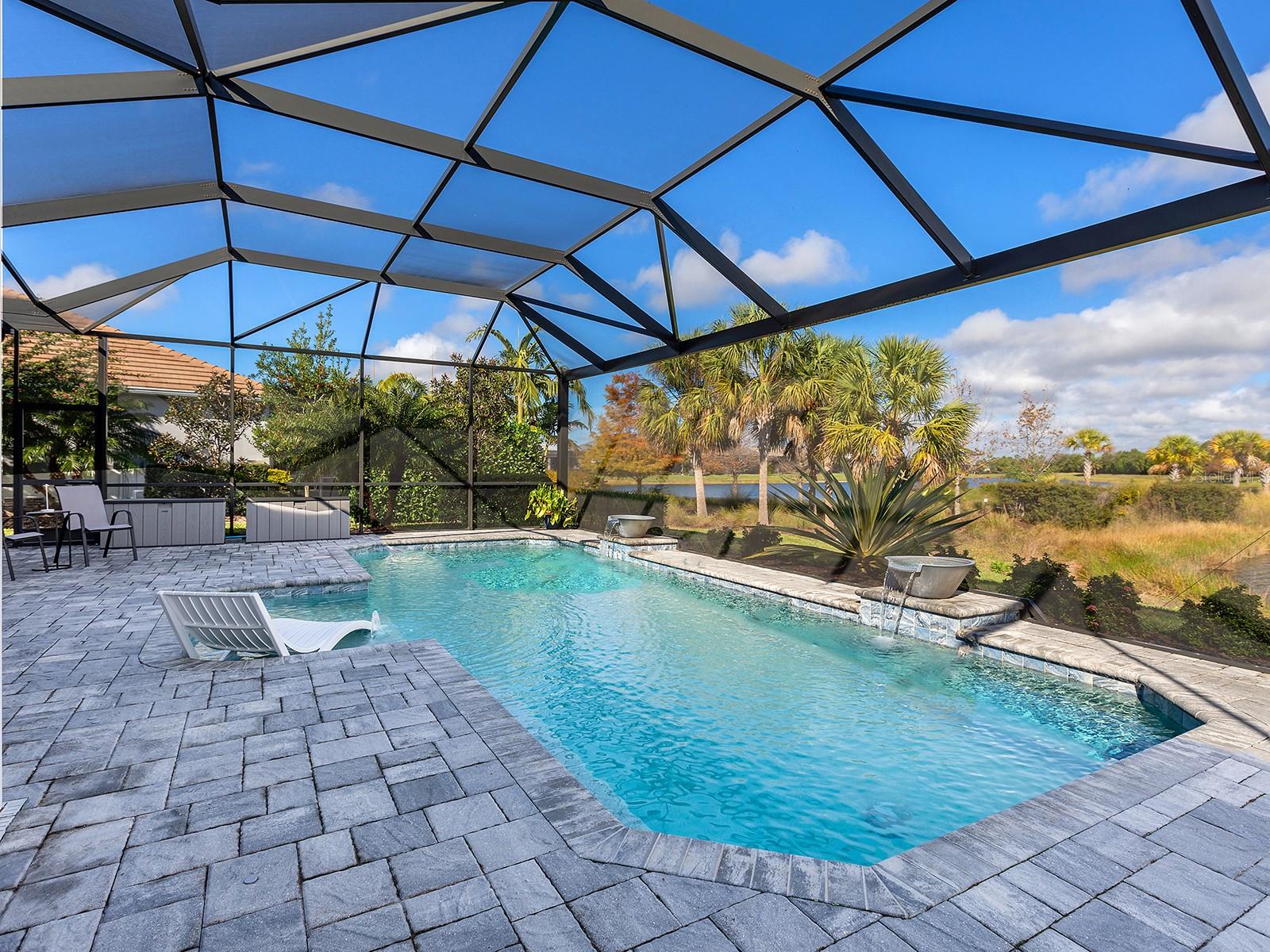 Image 54 of 91 For 8262 Grande Shores Drive