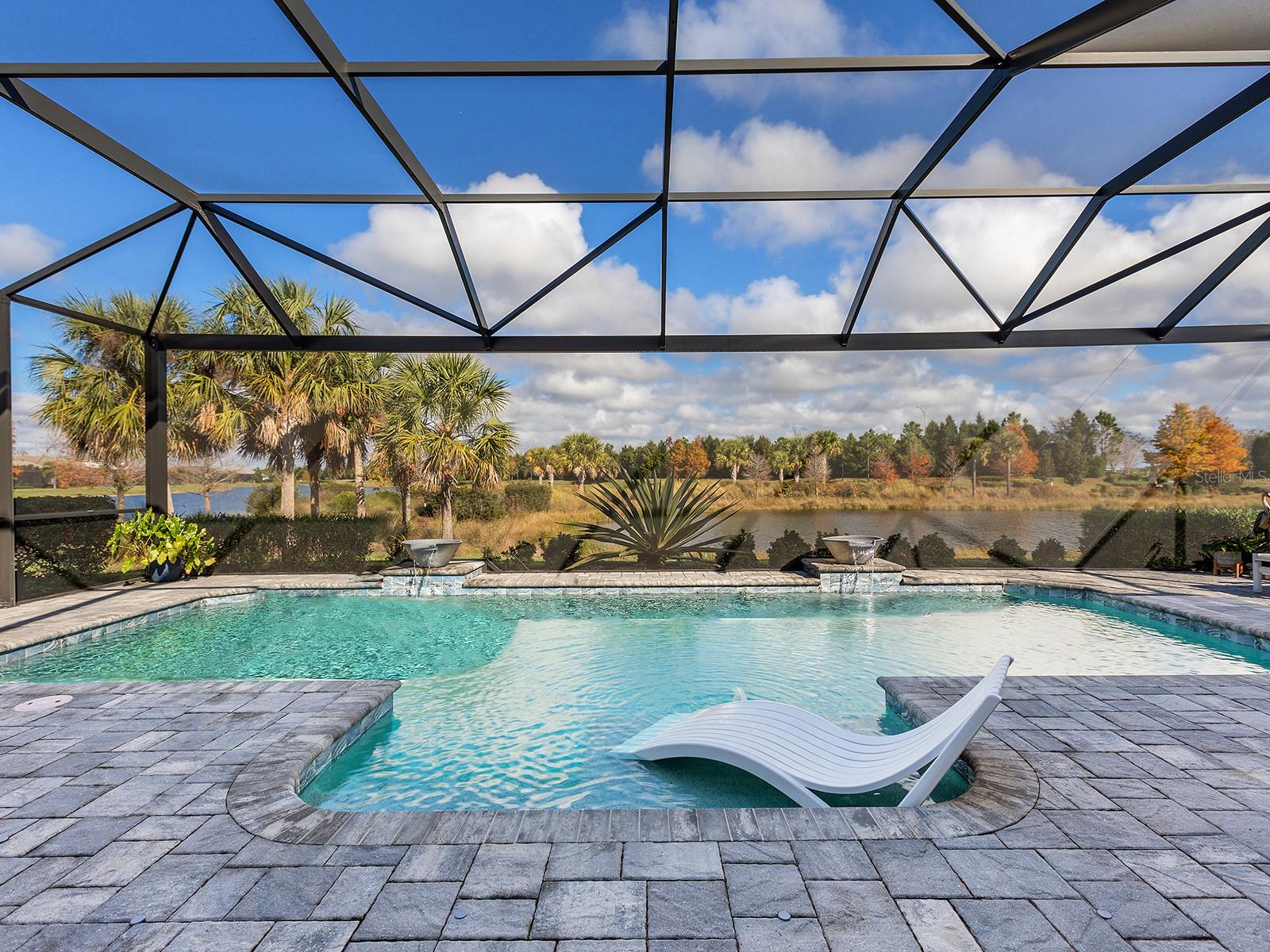 Image 55 of 91 For 8262 Grande Shores Drive