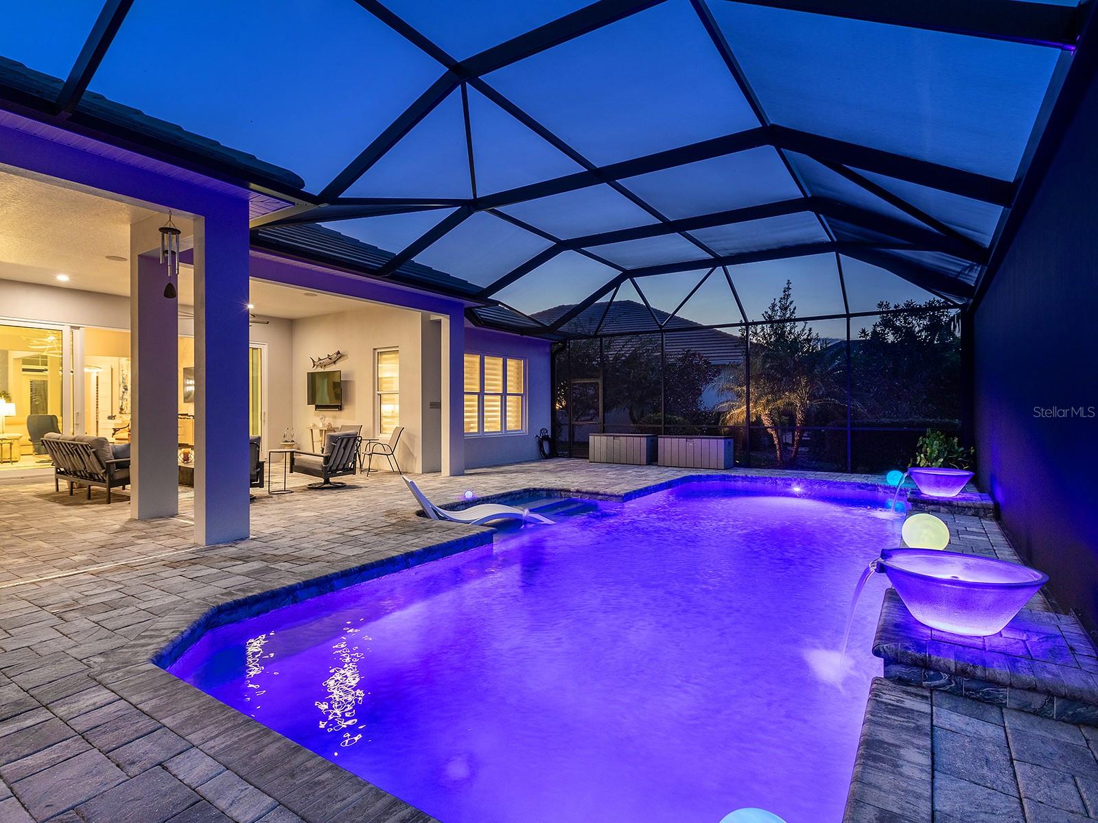 Image 61 of 91 For 8262 Grande Shores Drive