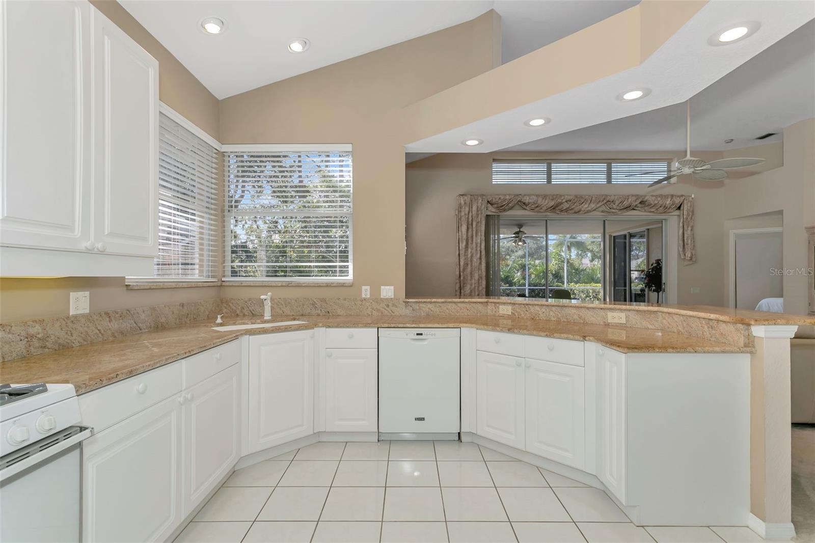 Image 27 of 58 For 6404 Wentworth Crossing