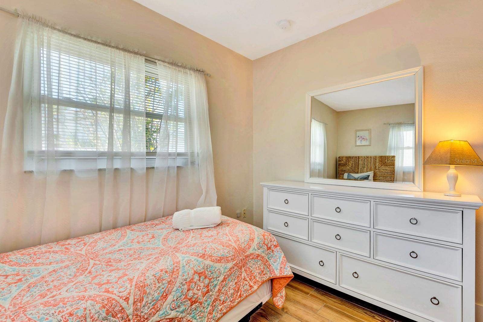 Image 25 of 45 For 207 75th Street E